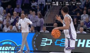 fake argue with coach alley oop|Kansas State Pulled Off Crazy “Fake Argument” Alley.